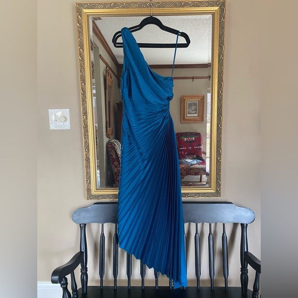 Baltic Born Teal One Shoulder Dress - Picture 7 of 8